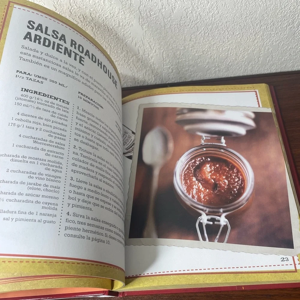 Salsas picantes‎ para valientes Spanish hot spicy recipe hardcover book Hispanic